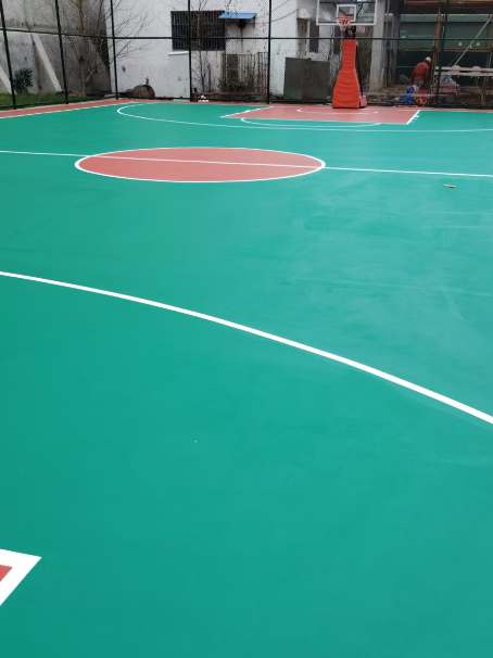 绛县 球场长期使用易出现地面开裂